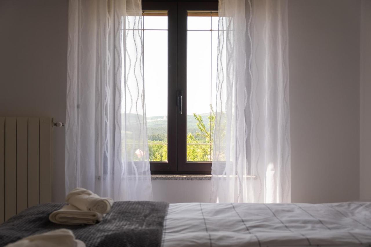 Apartma Oddih Dutovlje Εξωτερικό φωτογραφία